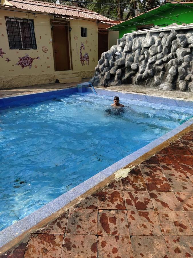 Nisarg Shrushti Farmhouse Pune Exterior photo