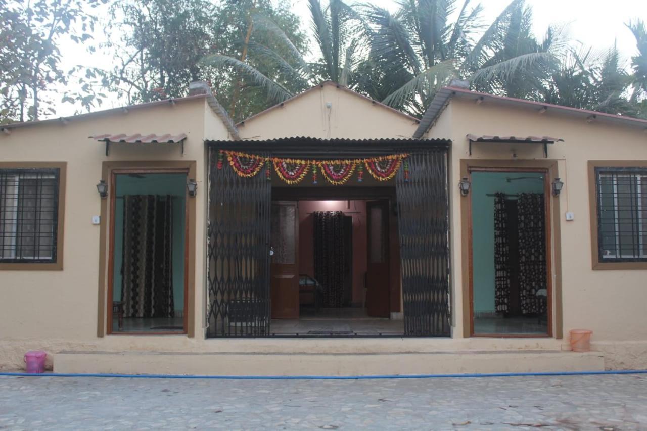 Nisarg Shrushti Farmhouse Pune Exterior photo